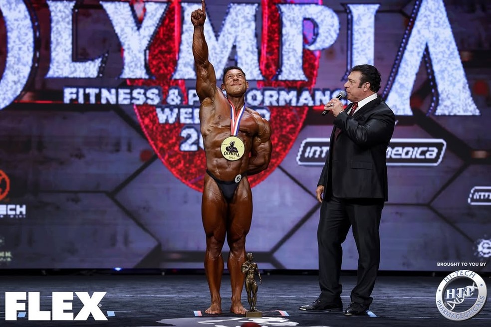 Ramon Dino conquista o título do Mr. Olympia 2025 na Classic Phisique — Foto: Divulgação/Instagram Mr. Olympia