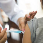 Rio inicia campanha de vacinação contra a gripe para toda a população