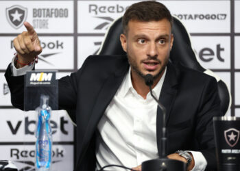 Reforços do Botafogo podem estrear em clássico contra o Flamengo