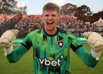 Botafogo recuou na busca por goleiro após sequência positiva de Raul