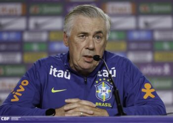 Ancelotti confirma Léo Pereira como titular da seleção brasileira contra França, mas ainda tem dúvida no setor