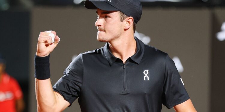 João Fonseca destaca jogo agressivo e mentalidade após primeira vitória no ano