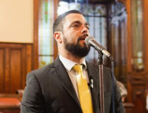 Niterói: Vereador pode disputar vaga ao Senado e aguarda decisão do partido