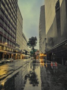 Previsão do tempo para o Rio de janeiro; Carioca pode preparar o guarda chuva