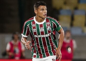 Thiago Silva comenta saída do Fluminense e diz que decisão foi planejada