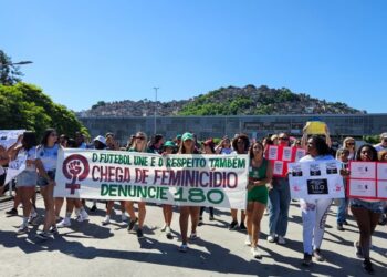 Homem é preso por importunação sexual no Maracanã durante clássico entre Fluminense e Flamengo