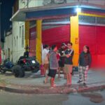 Acidente com triciclo deixa jovem morto em Cascadura; outras duas pessoas ficaram feridas