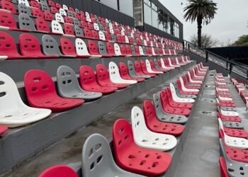 Adversário do Vasco vira alvo de polêmicas na Argentina por ligação com presidente da AFA