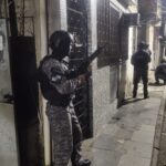 Operação da PM mobiliza 250 agentes no Complexo da Maré e impacta serviços na região