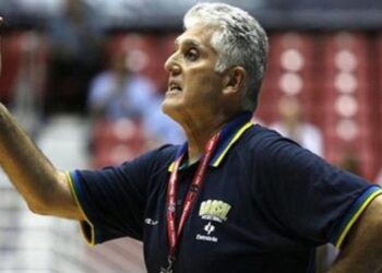 Morre Moncho Monsalve, ex-técnico da seleção brasileira de basquete, aos 81 anos