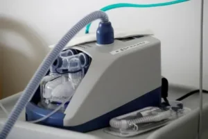 Entrega de respiradores em Quissamã gera cobrança por transparência na Saúde