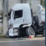 Acidente entre caminhões e moto deixa um morto na Rio-Santos, em Mangaratiba