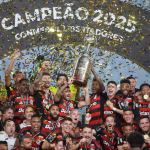 Museu Flamengo abre exposição inédita com as sete taças conquistadas em 2025