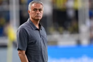 José Mourinho acerta retorno ao Real Madrid e assina contrato até 2029, diz jornal