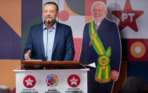 PT divulga carta a evangélicos, critica uso político da fé e reforça pautas sociais