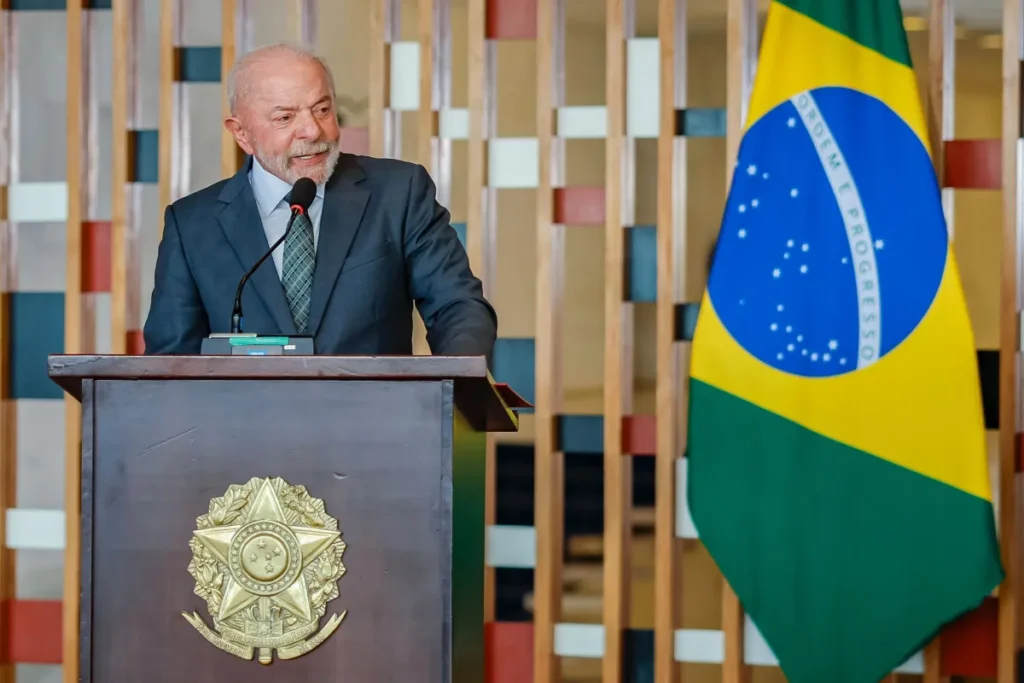 PT discute reforma do Judiciário e avalia incluir proposta no plano de governo de Lula
