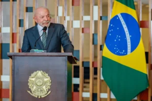 PT discute reforma do Judiciário e avalia incluir proposta no plano de governo de Lula