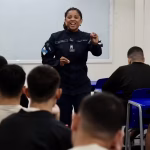 PM do Rio lança curso de educação financeira para ajudar policiais a combater o endividamento