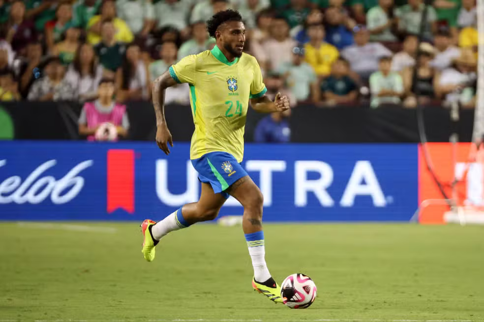 Ancelotti explica escolha de Éderson após corte de Wesley na Seleção Brasileira