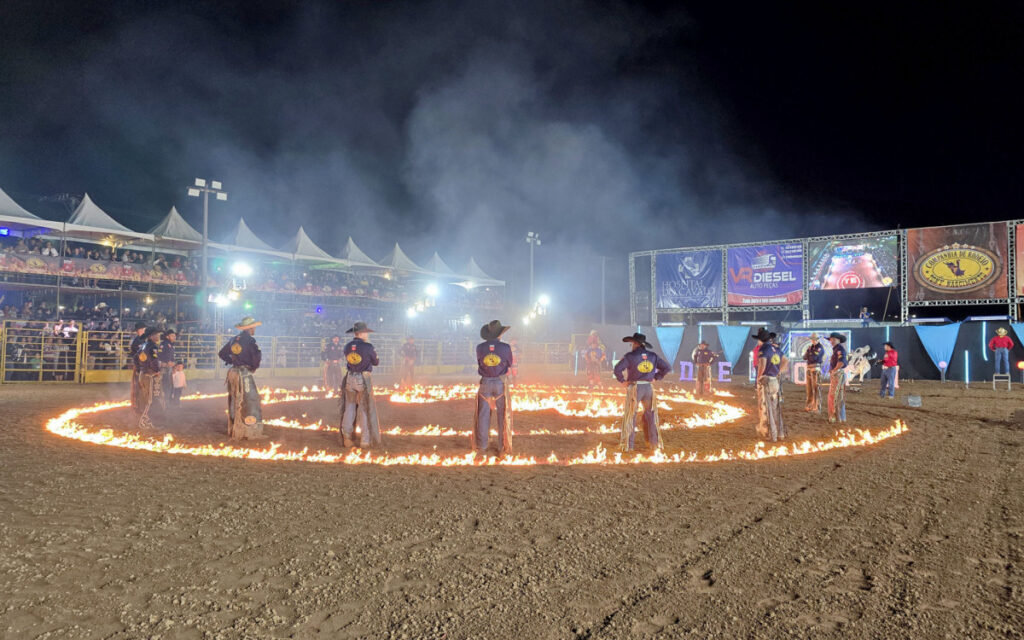 Agronegócio ganha protagonismo na Expo Macaé 2026 com rodeio, provas equestres e leilão