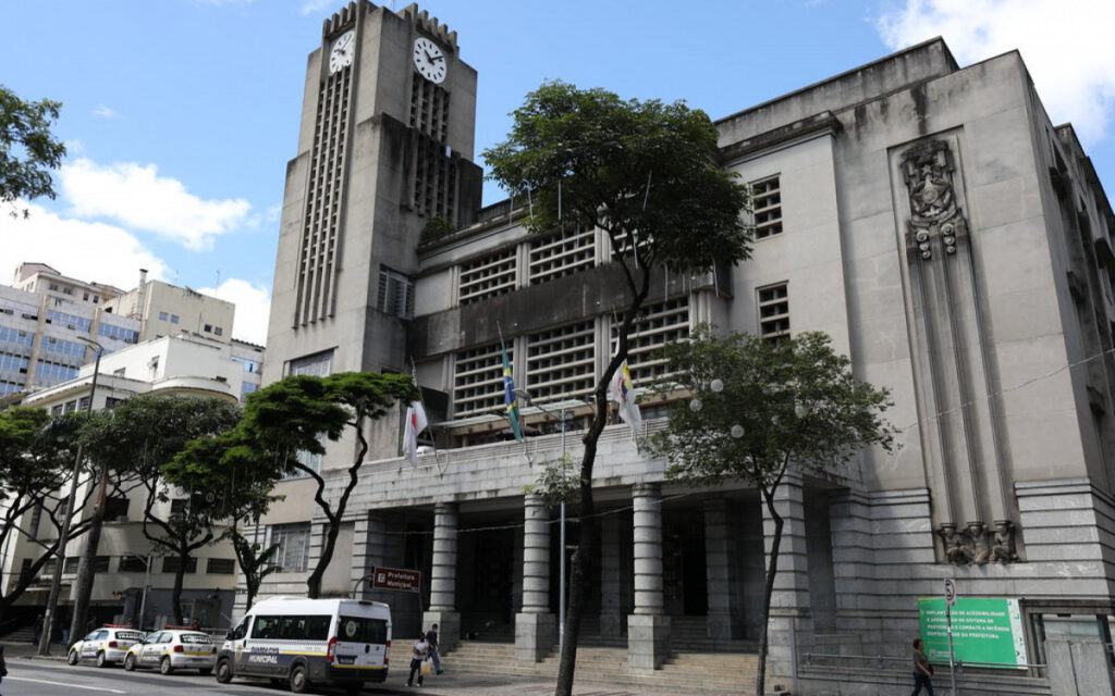 Belo Horizonte proíbe publicidade de bets em espaços públicos após medida semelhante no Rio