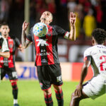 Vasco fecha primeiro turno do Brasileirão sem vencer fora de casa