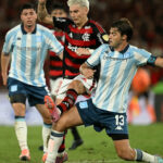Vasco avança por Santiago Sosa e negocia últimos detalhes com o Racing