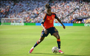Herói da Espanha na Copa, Nico Williams dedica título mundial a Neymar: “Também é por ele”