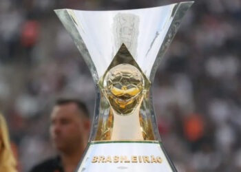 Brasileirão está de volta após pausa para a Copa do Mundo com jogos de Vasco e Botafogo