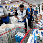 Procon apreende mais de 187 kg de sabão em pó com suspeita de falsificação em Nova Iguaçu