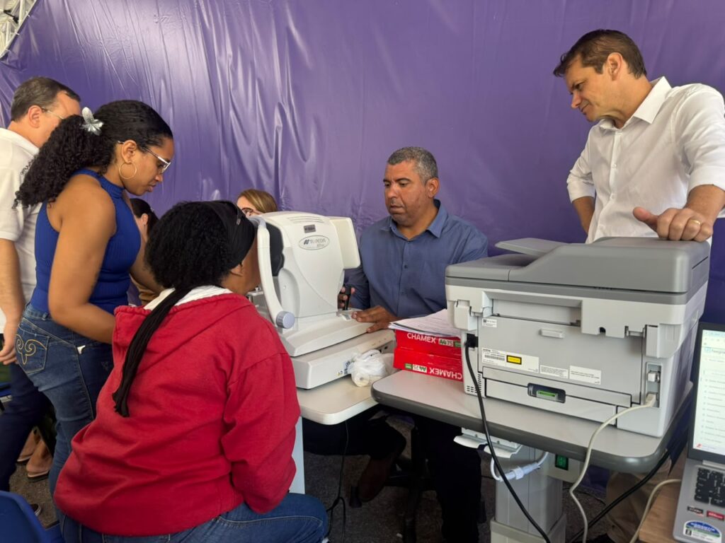 Unidade Móvel Oftalmológica do Ministério da Saúde já está em pleno funcionamento em Japeri e atrai pacientes de toda a região