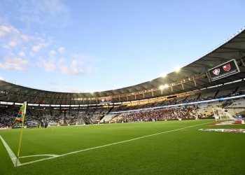 CBF avança em testes do impedimento semiautomático no Brasileirão