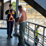 Homem é esfaqueado após discussão na estação de trem de Nilópolis