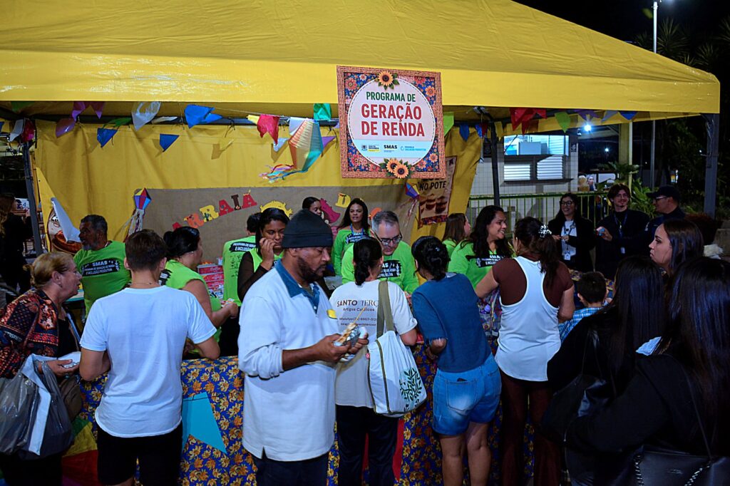 Arraiá da Cidadania, em Volta Redonda, abre espaço para geração de renda com produtos feitos por mulheres