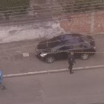 Dois corpos são encontrados dentro de carro abandonado em Marechal Hermes
