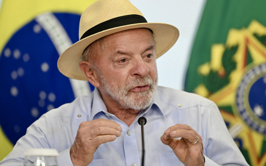 Brasil inicia processo para reagir a tarifas dos EUA