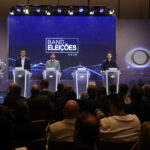 Primeiro debate pelo governo do Rio é marcado por ataques a Paes e confronto sobre segurança