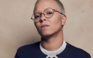Maria Gadú é confirmada na Parada do Orgulho LGBTI+ de Cabo Frio