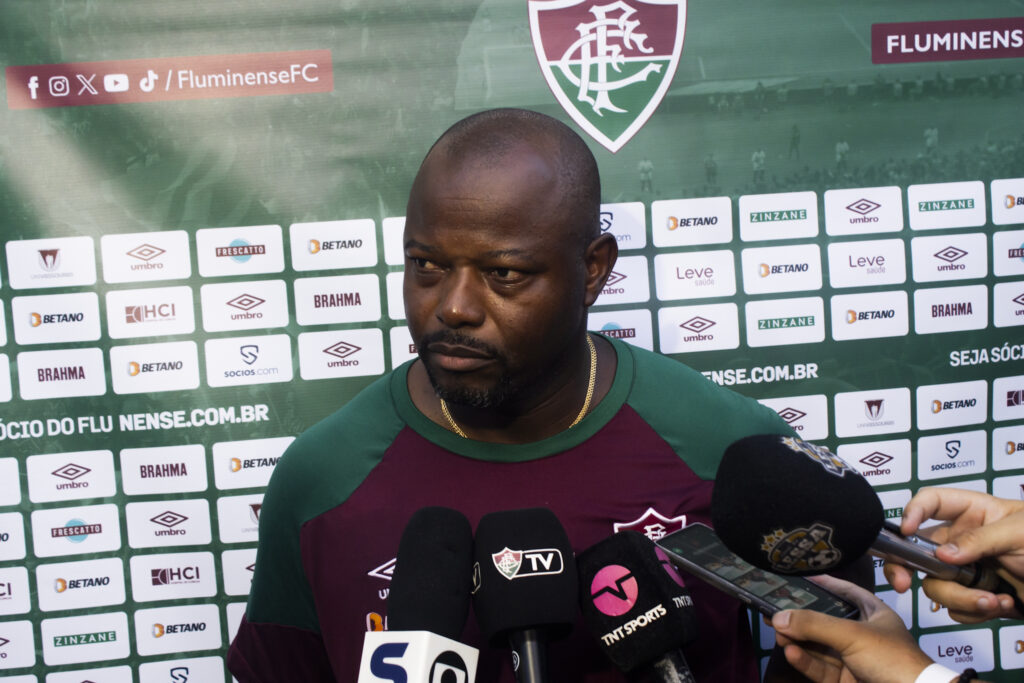 Fluminense adia definição de novo técnico, e Marcão ganha espaço nos bastidores