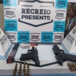 Dupla é presa com pistolas e munições durante patrulhamento no Recreio