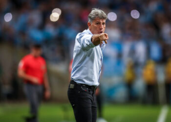 Renato Gaúcho acerta volta ao Grêmio e antecipa anúncio nas redes sociais