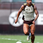Guerrero e Flamengo tentam acordo após oito anos de disputa na Justiça