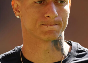 Clube dos Emirados faz nova proposta por Richarlison, alvo recente do Vasco