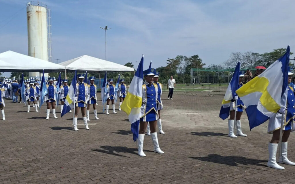 Fanfarra de escola municipal de Volta Redonda conquista tricampeonato estadual
