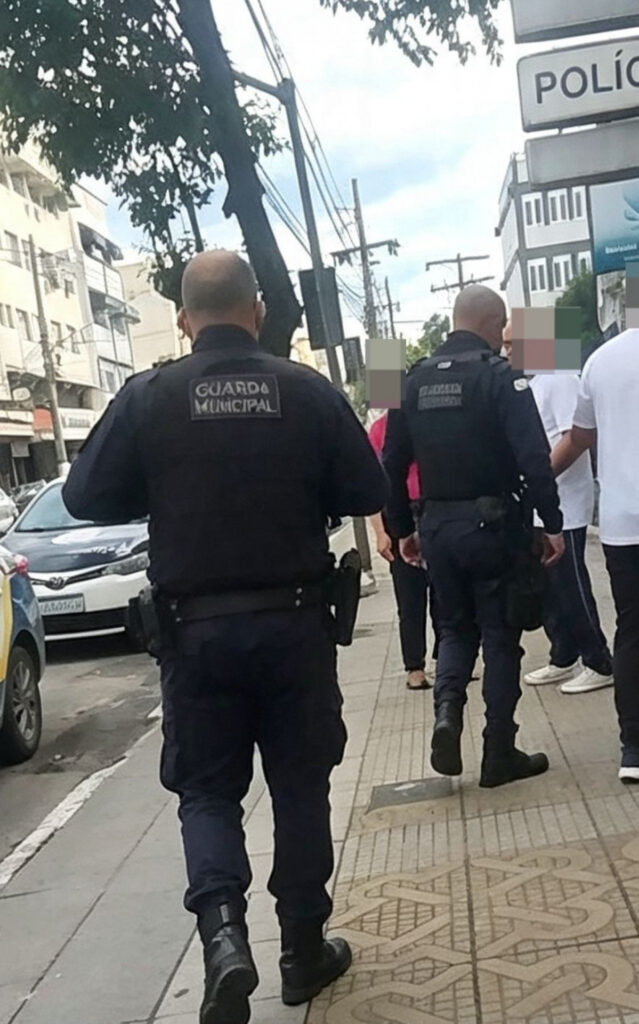 Homem condenado por falsificação de moeda é preso em Volta Redonda