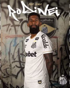 Santos oficializa chegada de Rodinei para reforçar a lateral direita