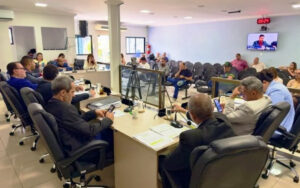 Mazinho Batista vence eleição e seguirá na presidência da Câmara de Quissamã até 2028