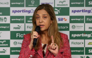 Oposição do Palmeiras cobra investigação contra Leila após declaração sobre conselheiros