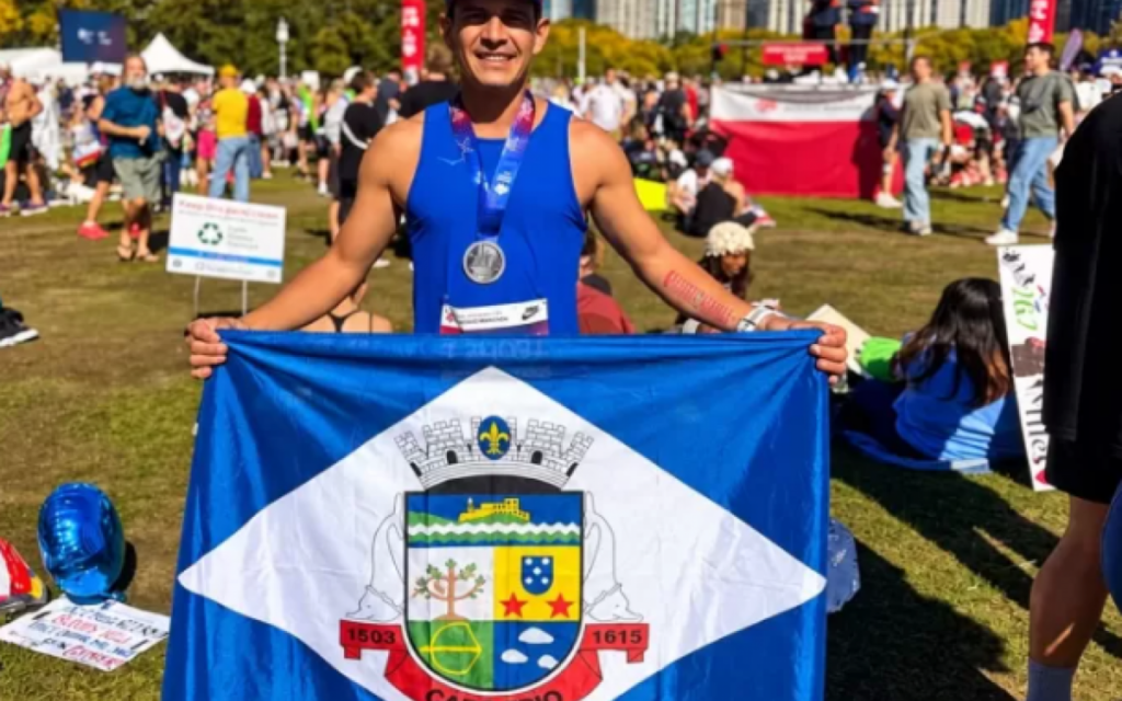 Atleta de Cabo Frio completa Maratona de Chicago e inicia desafio em circuito mundial