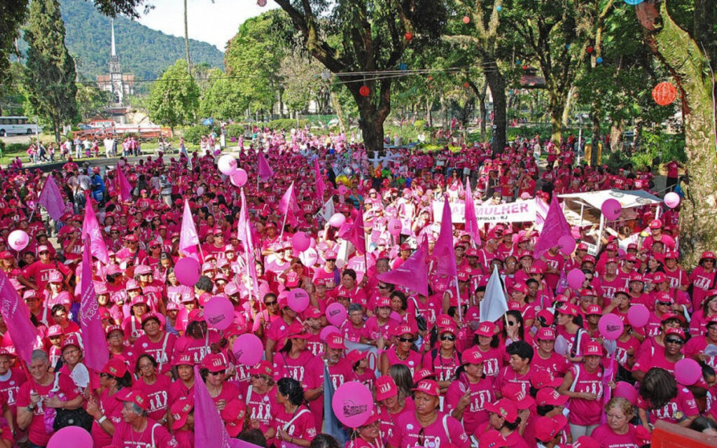 Caminhada do Outubro Rosa será realizada no dia 31 em Petrópolis